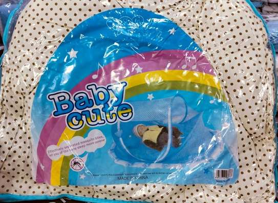 Baby zip closer mosquito net image 1