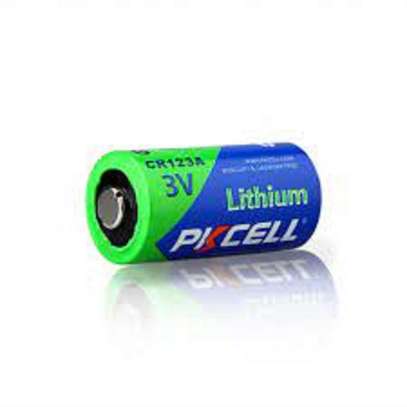 3V lithium rechargeable cr123a battery image 1