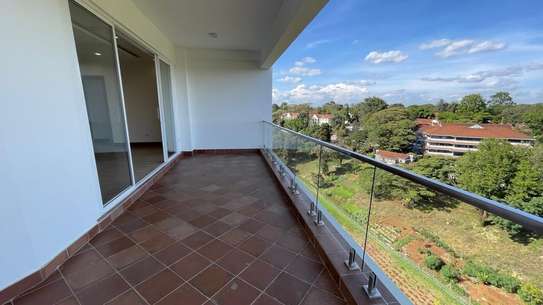 Serviced 2 Bed Apartment with En Suite in Parklands image 13