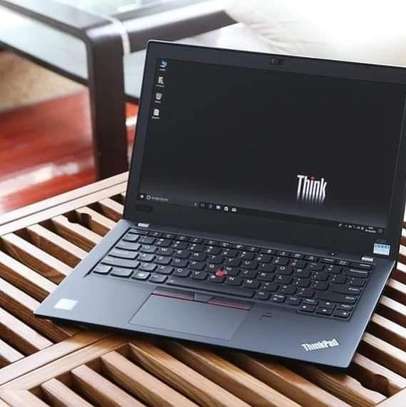Lenovo Thinkpad X 280 laptop image 2