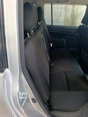 Toyota probox F xtra image 3