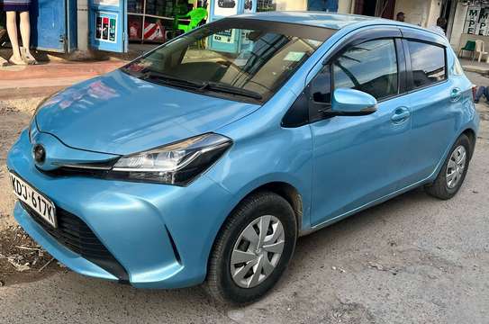 Toyota Vitz 1000cc image 1