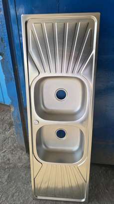 Kitchen sink double bowel double drain image 3