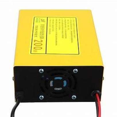 Generic Car Battery Charger - BLM 168 image 1