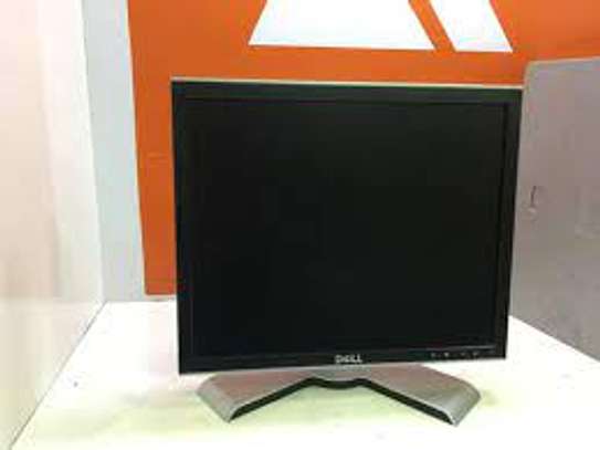 DELL 1907FP LCD Monitor Display (19-inch) image 1