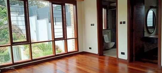 4 Bed Townhouse with En Suite in Runda image 12