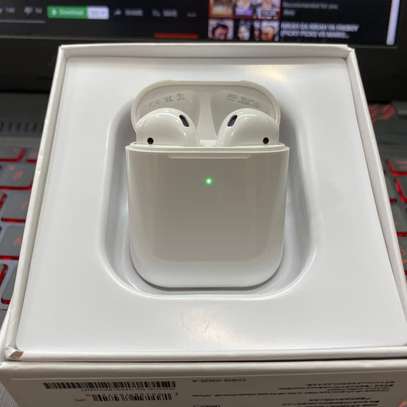 AirPods Replica With charging Case image 3