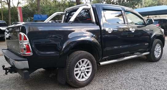 Toyota Hilux Invincible Pickup image 2