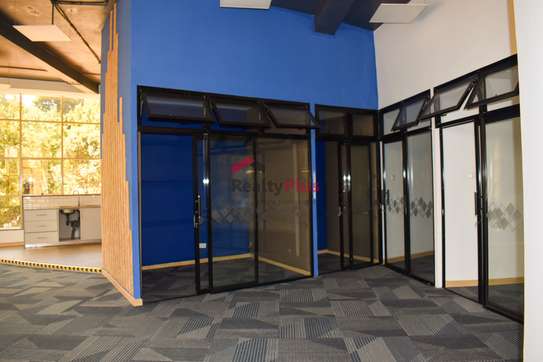 Commercial Property with Lift in Westlands Area image 2