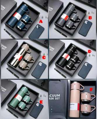 New design gift pack 500ml thermocup image 1