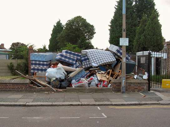 Same Day Rubbish Clearance Service | Commercial Rubbish and Waste Removal | Request A Free Quote Today. image 9