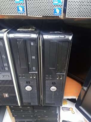 Desktop CPU 2gb Ram 250gb Hdd image 1