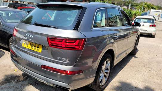 Audi Q7 Quattro S-line sunroof 2017 image 3