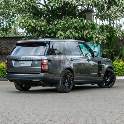 2019 range Rover Vogue diesel image 4