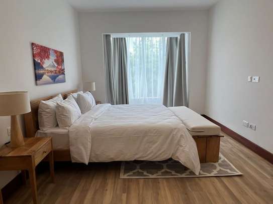 2 Bed Apartment with En Suite in Parklands image 5