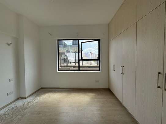 2 Bed Apartment with En Suite in Kilimani image 7