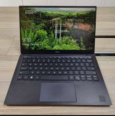 Dell XPS 13 (7390) image 1