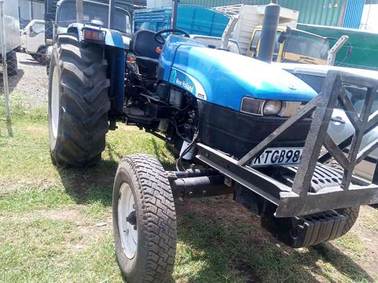 New Holland TT75 tractor image 8