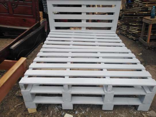 Queen Size Pallets Beds image 6