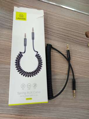 USAMS Coiled Aux Cable 3.5mm Male to Male Black image 2