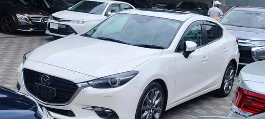Mazda Axela Saloon Sunroof white Diesel 2017 image 4
