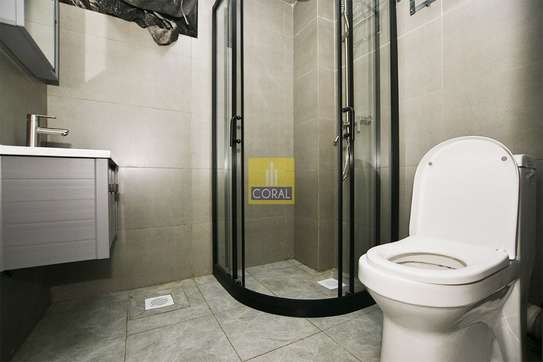 2 Bed Apartment with Gym in Riverside image 8