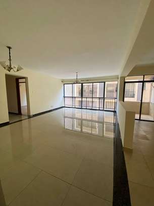 3 Bed Apartment with En Suite in Kileleshwa image 1