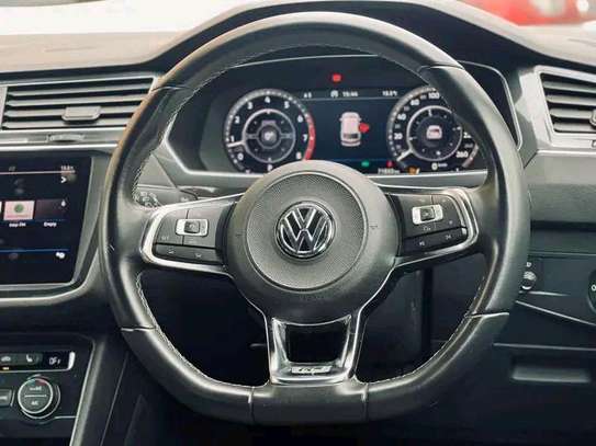 2017 Volkswagen Tiguan Rline image 5