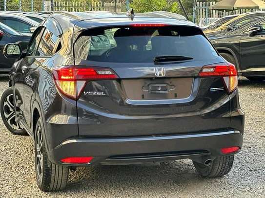 HONDA VEZEL 2016 MODEL. image 5