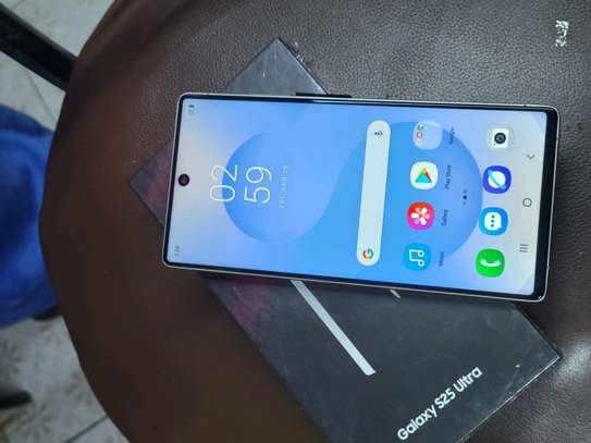 SAMSUNG GALAXY S25 ULTRA 5G image 4