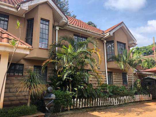 4 Bed Townhouse with En Suite at Njumbi Rd image 2