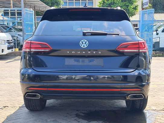 Volkswagen Touareg TDI 4MOTION 2021 image 14