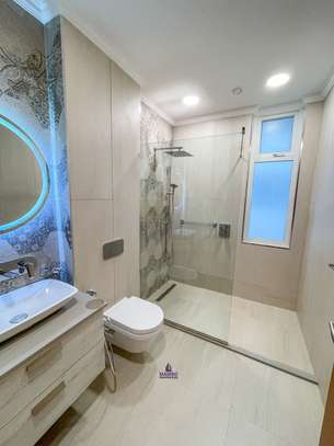 Furnished 2 Bed Apartment with En Suite at City Park Drive image 11