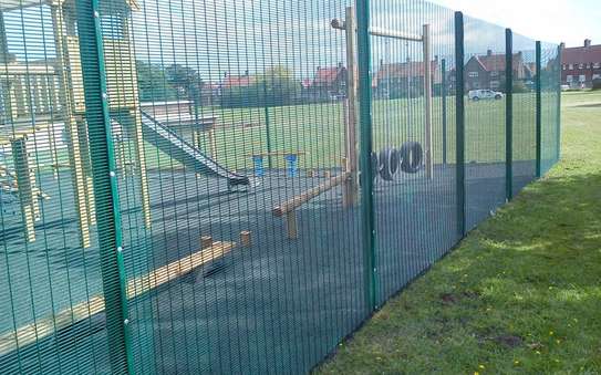 ANTI-CLIMB FENCING SOLUTIONS image 3