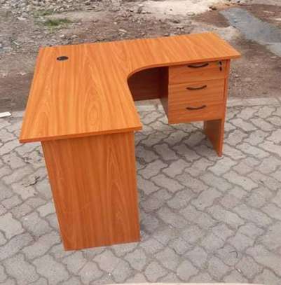 super quality and durable l shaped office desks image 2