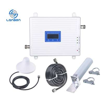 2g,3g,4g Mobile Phone Network Signal Booster. image 1