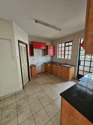 3 Bed Apartment with En Suite at Kileleshwa image 28