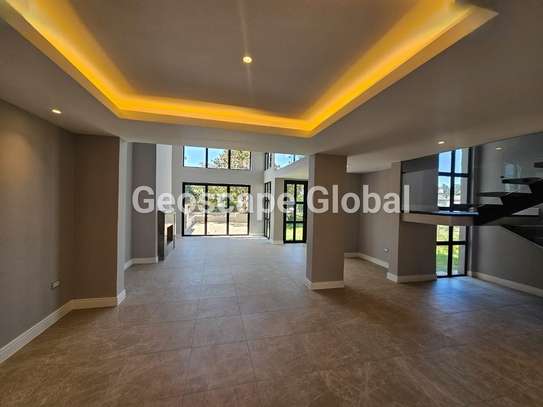 4 Bed Townhouse with En Suite in Runda image 10