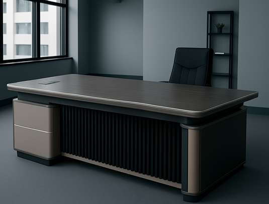 Office Desk: 1.8M Executive CEO L-Office Desk image 1