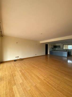3 Bed Apartment with En Suite in Lavington image 19