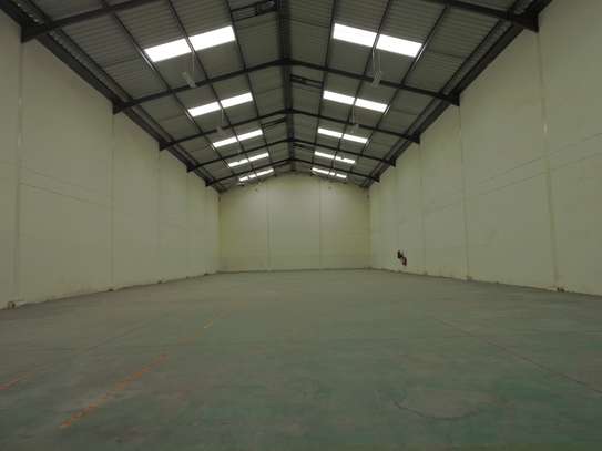 8,720 ft² Warehouse with Parking in Athi River image 6