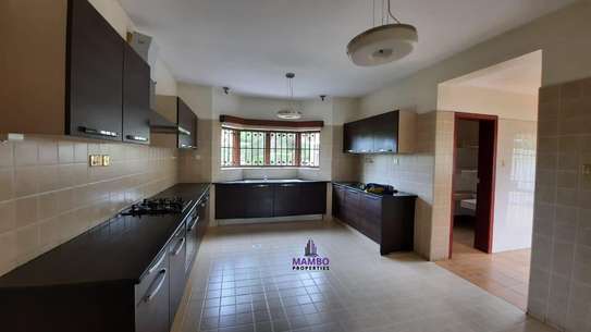 4 Bed House with En Suite at Mimosa Rd image 16