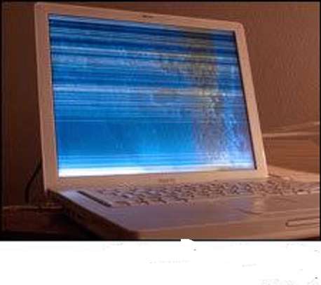 broken laptop screen repair services image 2