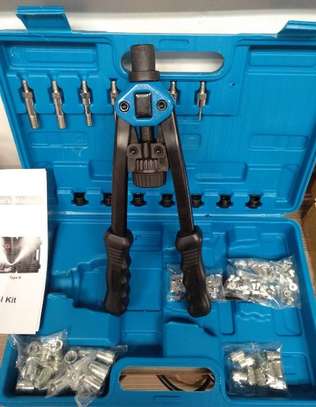 RIVET GUN,STUD AND RIVET NUTS FOR SALE image 3