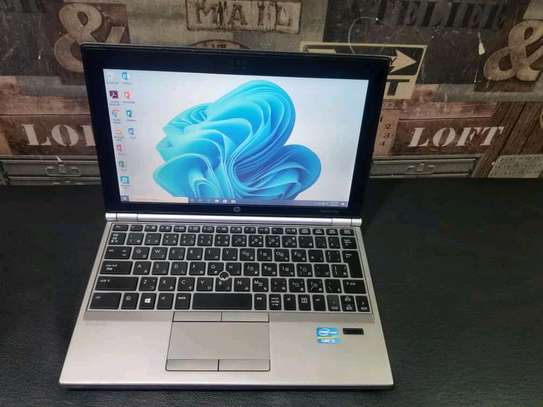 Laptop on sale with discount image 1