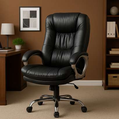 Executive Leather Office Seat image 1