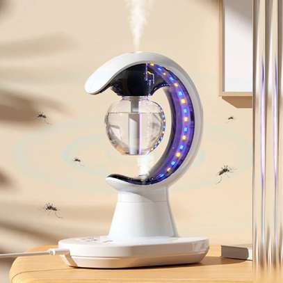 Humidifier With Mosquito Repellent image 1