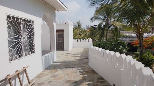 3 Bed Villa with Swimming Pool at Lamu Road image 19