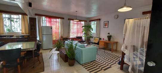 Furnished 1 bedroom house for rent in Kitisuru image 2