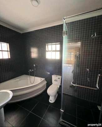 4 bedroom all ensuite plus Sq villas in Ngong for sale image 2